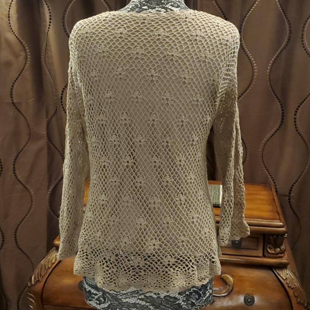 Croft & Barrow tan knit sweater, size M - Picture 4 of 4